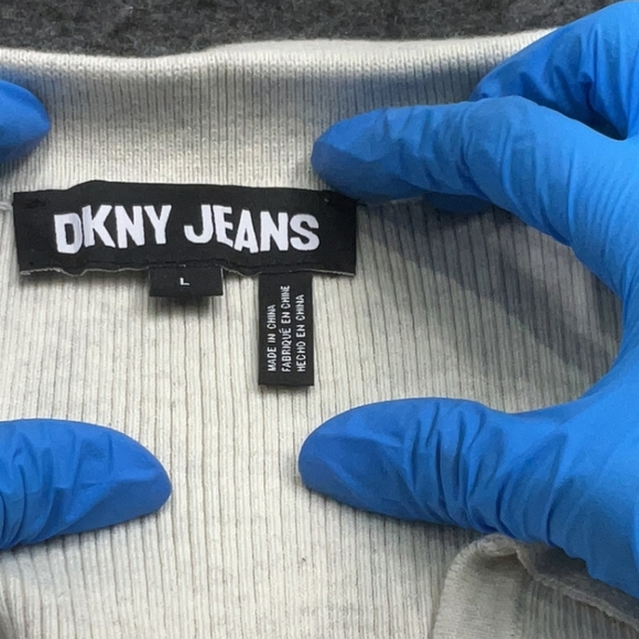 DKNYC Cream Ribbed Knit Top - Picture 2 of 3